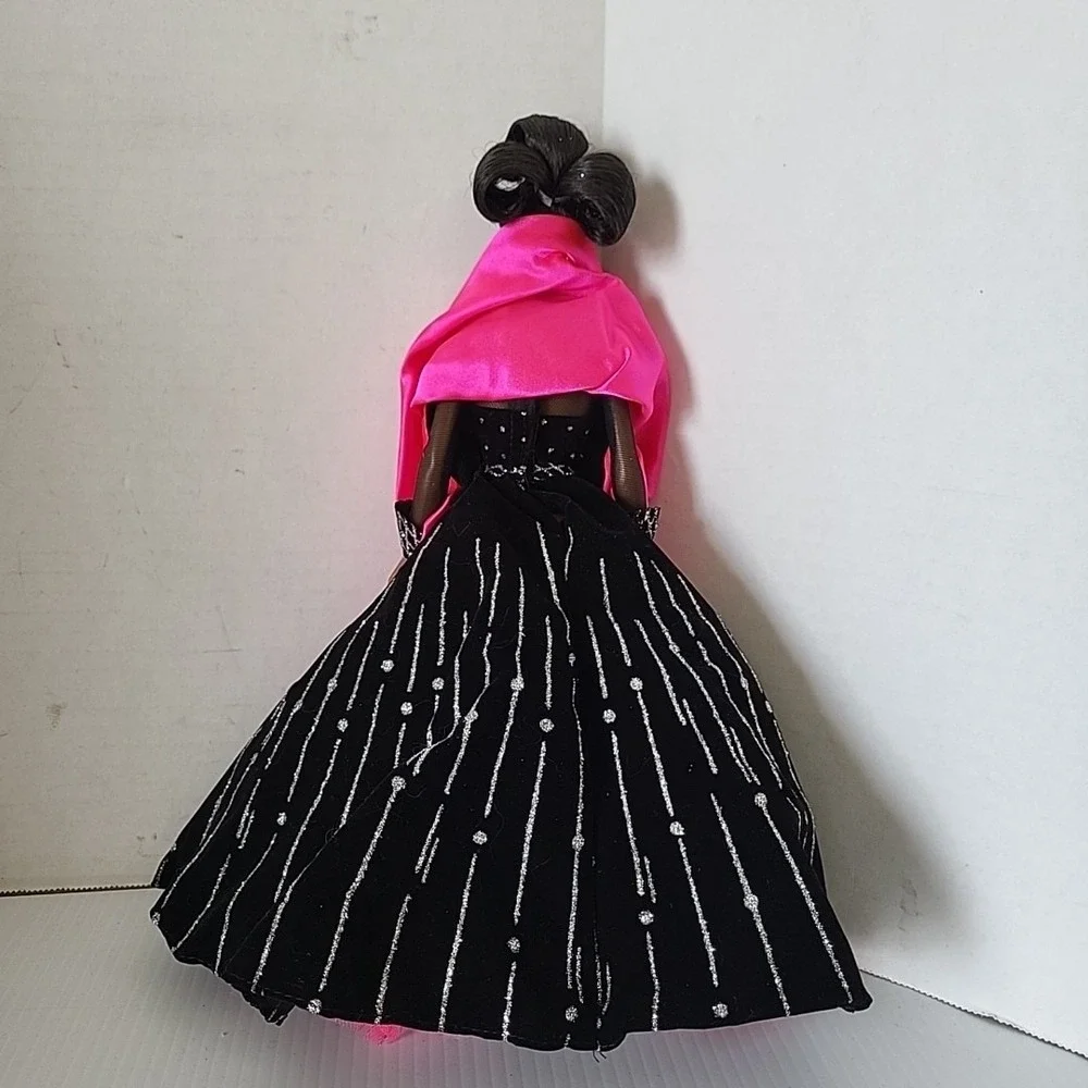 1998 Happy Holidays Barbie‎ Mattel Doll Special Edition Series #4420
